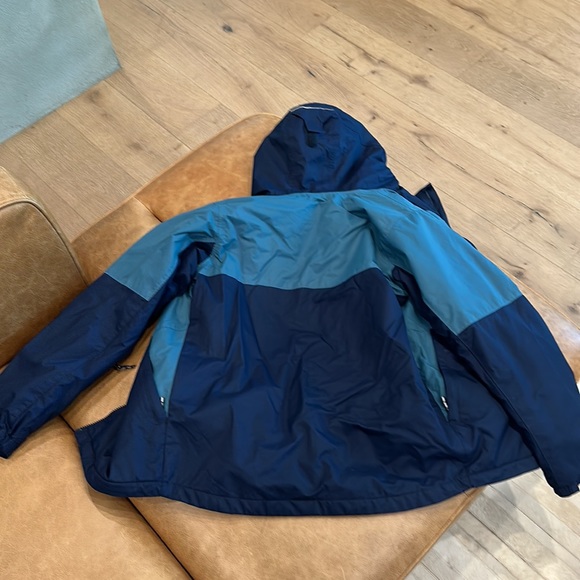 Boys Columbia ski jacket - Picture 2 of 4